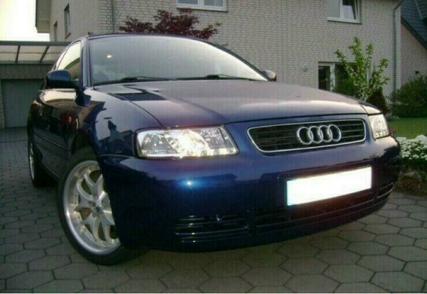 LED Tagfahrlicht Design Scheinwerfer für Audi A3 8L 96-00 chrom